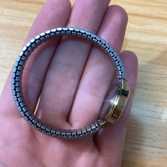 3 for $33 Timex Women's T2H381 Easy Reader Two-Tone Expansion Band Watch - Picture 5 of 9